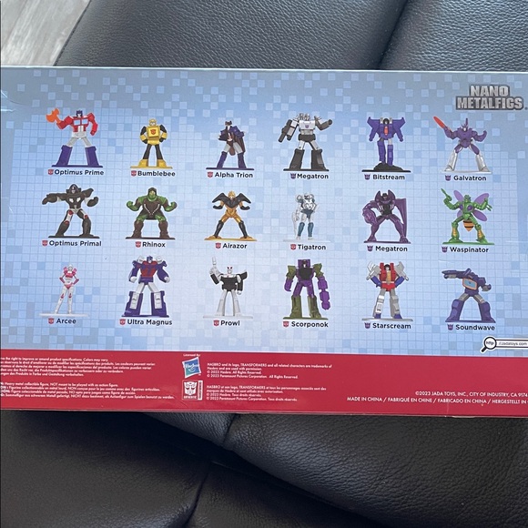 🔥BRAND NEW Transformer Nano Metalfigs 18-Pack Collectible Set - Picture 3 of 3